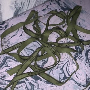 Gucci ribbon green 100 inches ( +/- 2 inches)